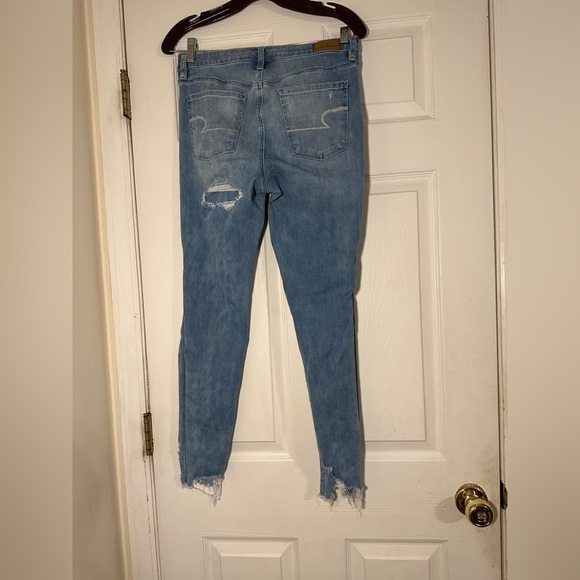 American Eagle distressed jeggings. - Picture 2 of 5